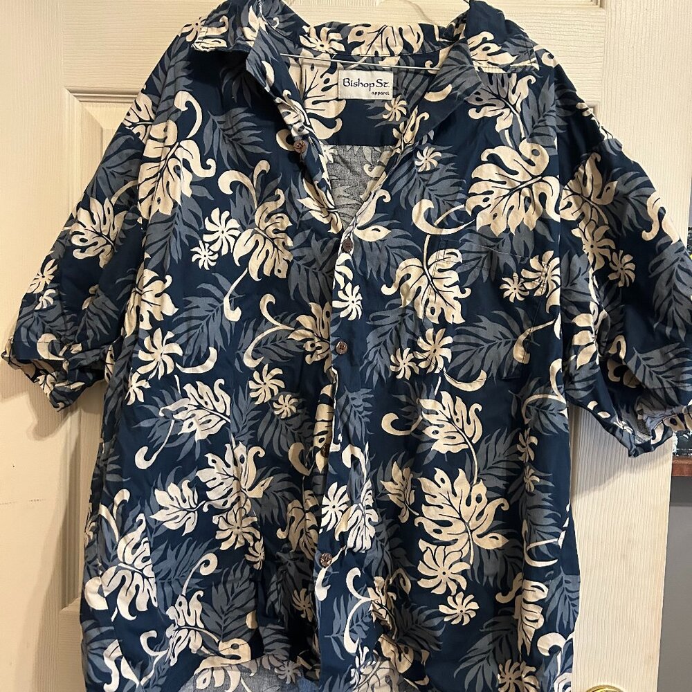 Bishop St. Apparel Hawaiian Shirt Blue Floral Print